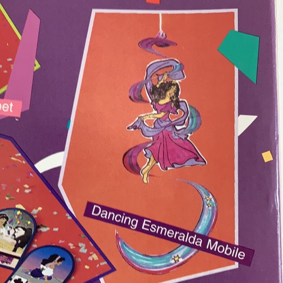 Vintage Disney’s The Hunchback of Notre Dame Festival Fun Kit - Picture 16 of 16